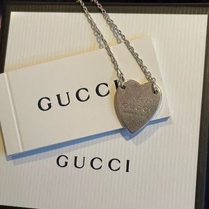 Gucci sterling silver heart pendant